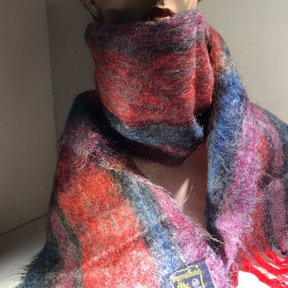 Vintage 80’s Queen of Scots mohair scarf 62” - Picture 4 of 5